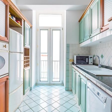 Grand Classic Apartment At San Martino By Napoliapartments Buitenkant foto
